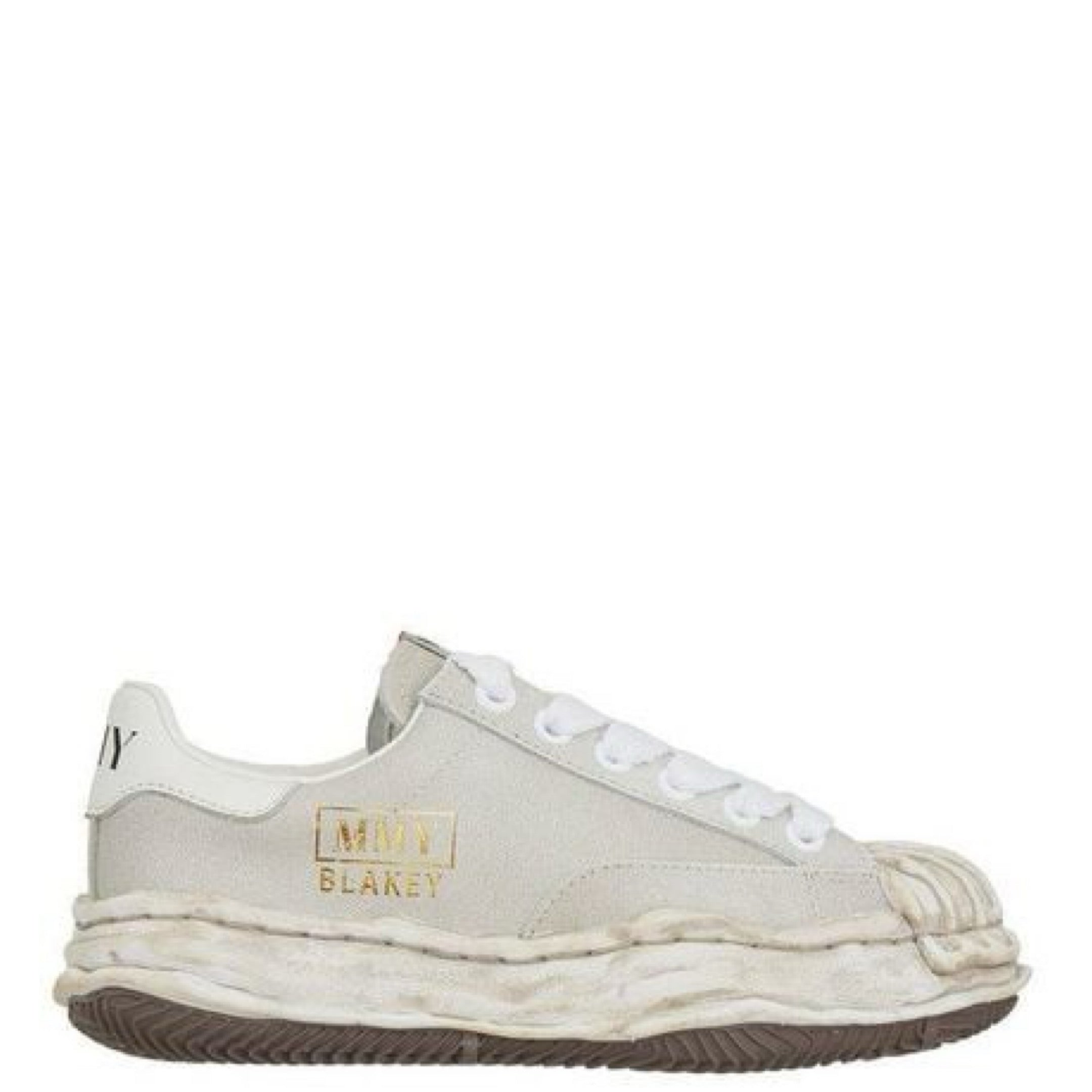 Maison Mihara Yasuhiro
Men's White Blakey Low Vintage Trainers